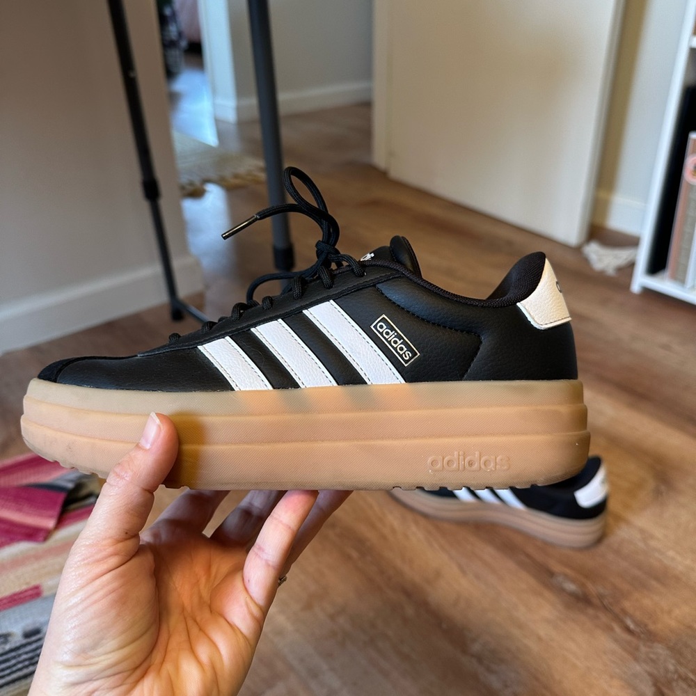 Adidas women's Black and White Sneakers with Gum Sole - Picture 2 of 5